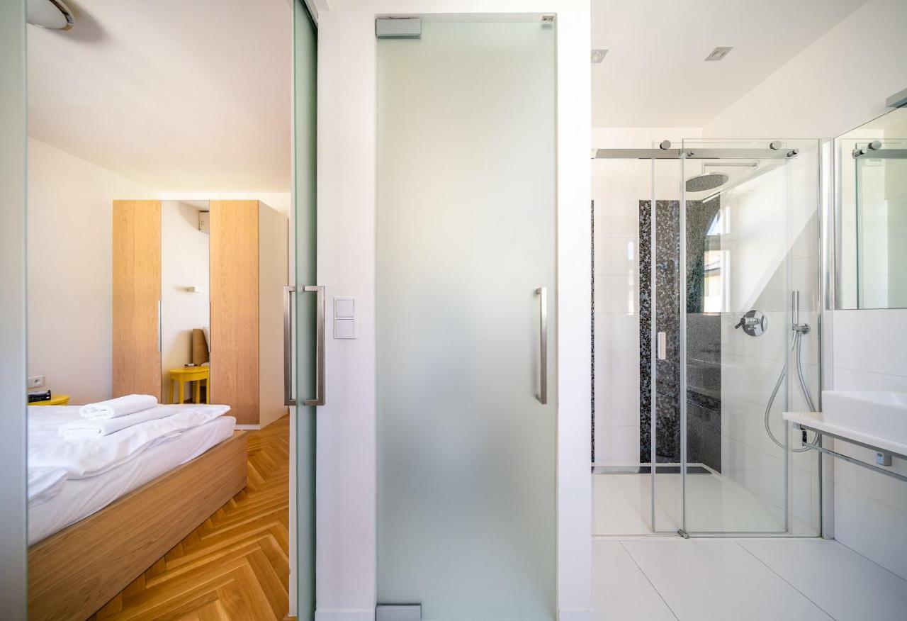 Luxurious Woodrow Wilson Apt In Prague Centre Εξωτερικό φωτογραφία